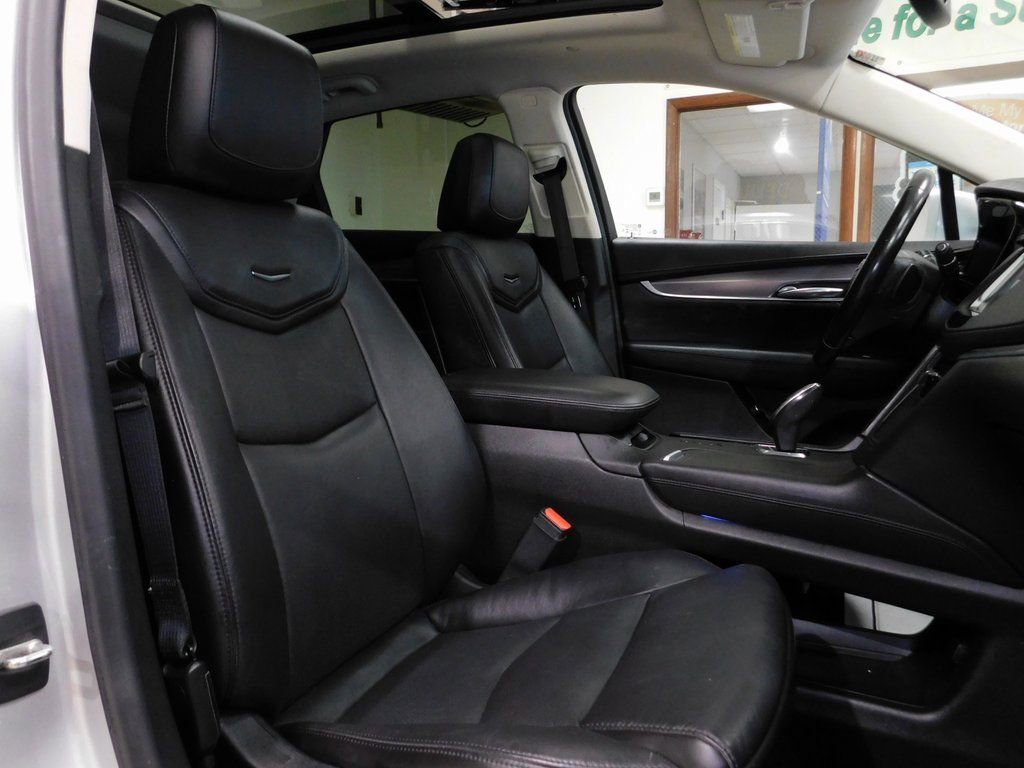 Used 2018 Cadillac XT5 Luxury image 93