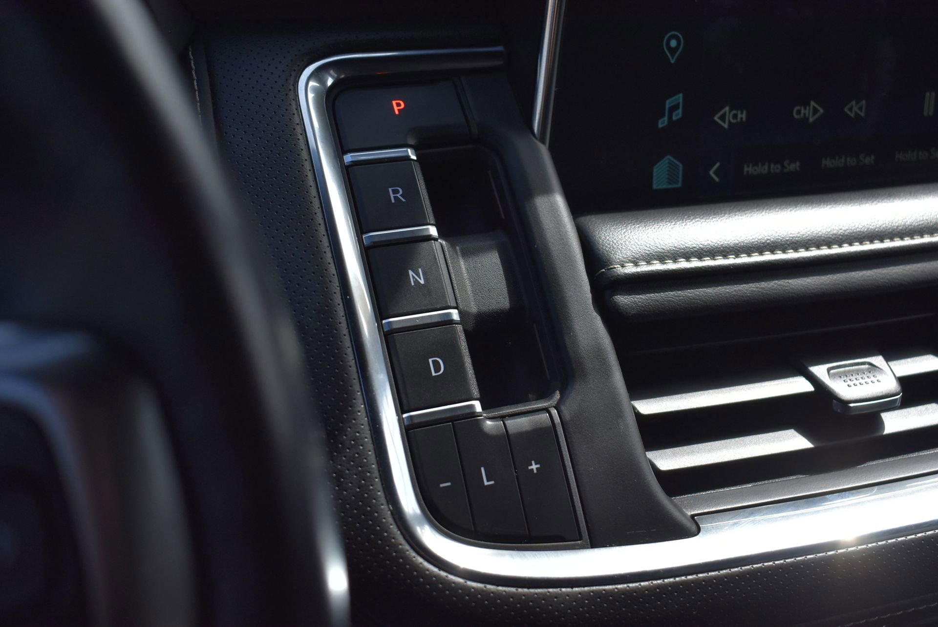 Used 2023 Chevrolet Tahoe Premier image 28