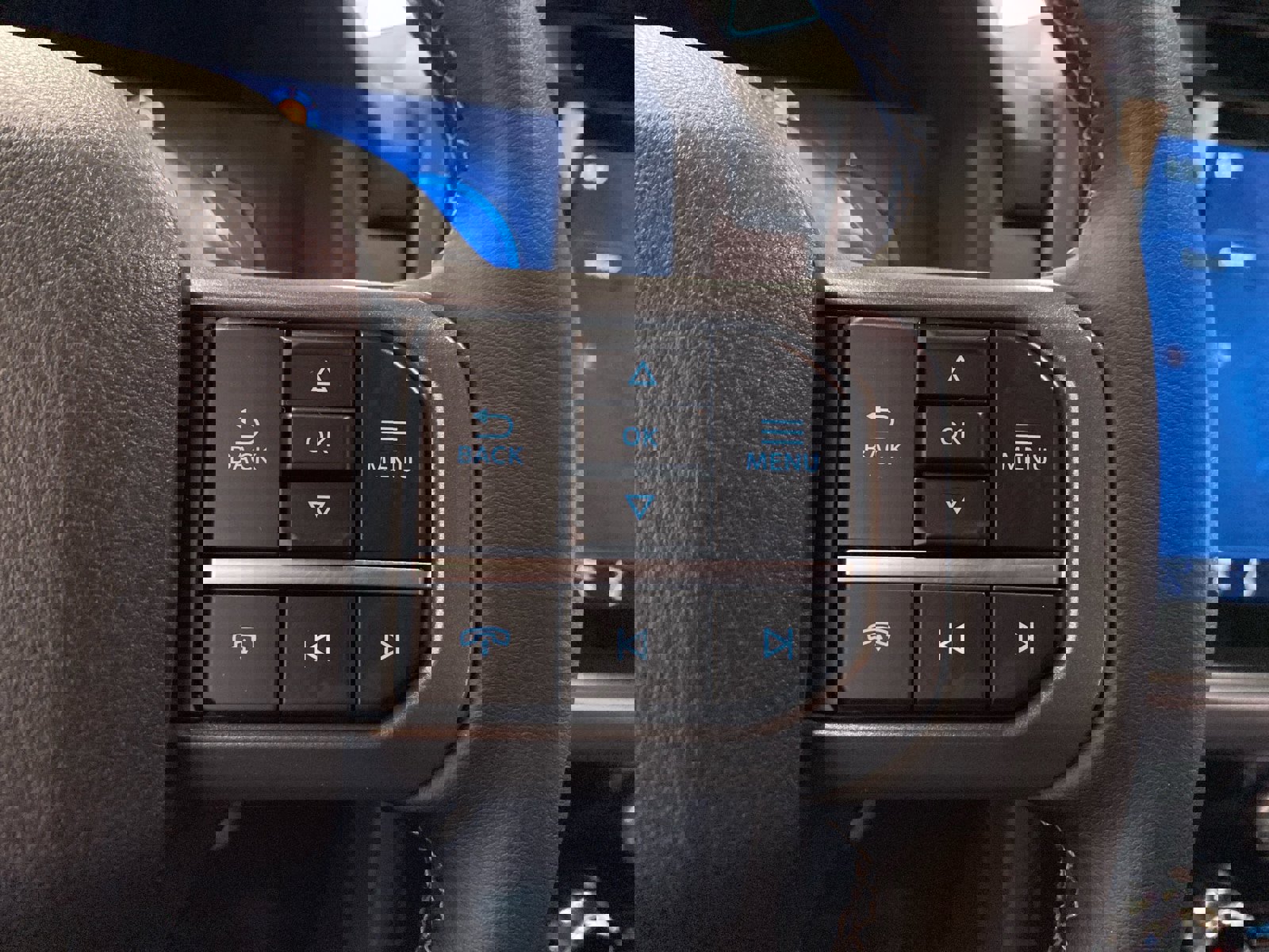 New 2025 Ford F150 XLT w/ Equipment Group 303A High image 21