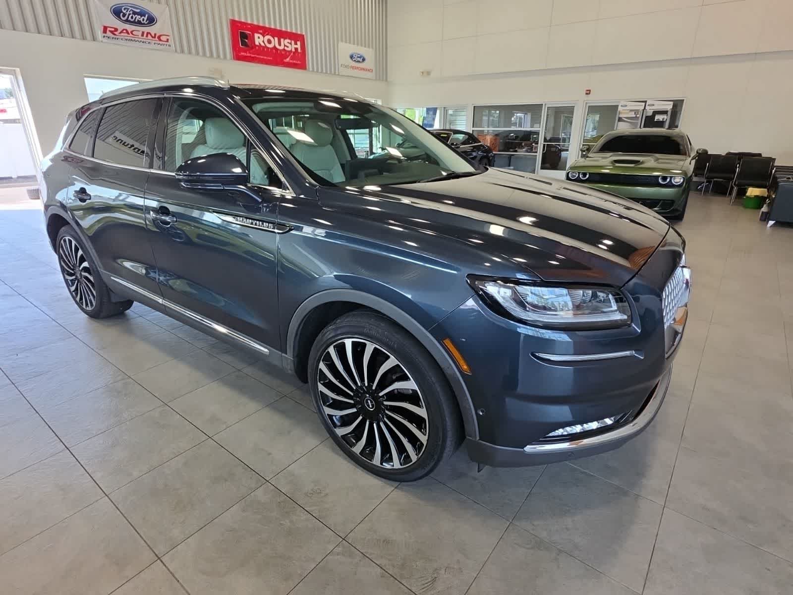 Used 2021 Lincoln Nautilus Black Label w/ Class II Trailer Tow Package AWD/4WD image 6