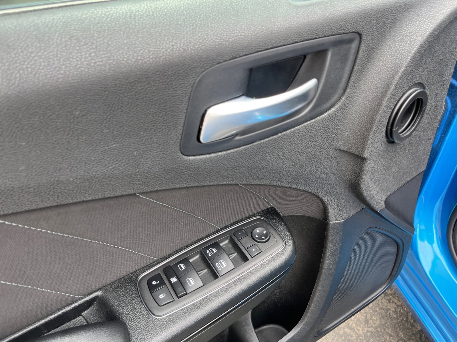 Used 2023 Dodge Charger SXT w/ Blacktop Package image 14