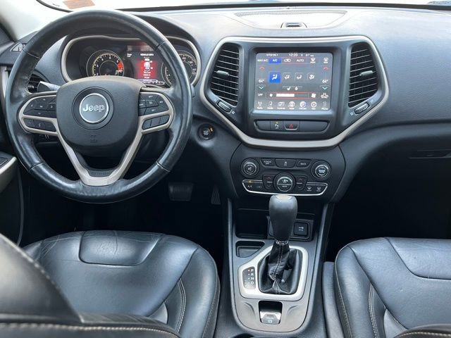 Used 2018 Jeep Cherokee Limited image 23