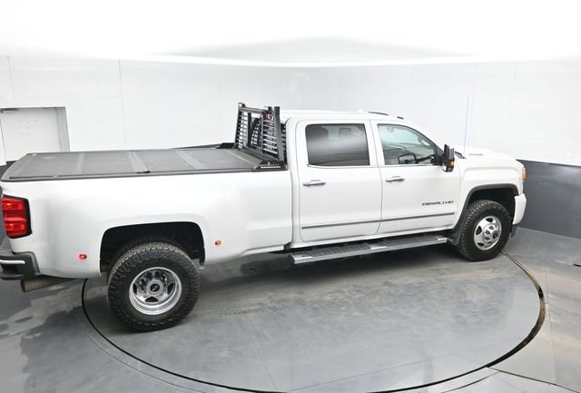 Used 2018 GMC Sierra 3500 Denali w/ Duramax Plus Package image 37