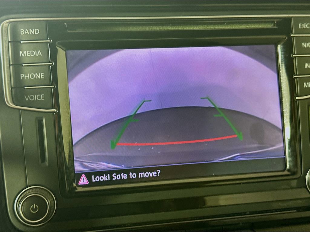 Used 2016 Volkswagen Jetta Sport image 16