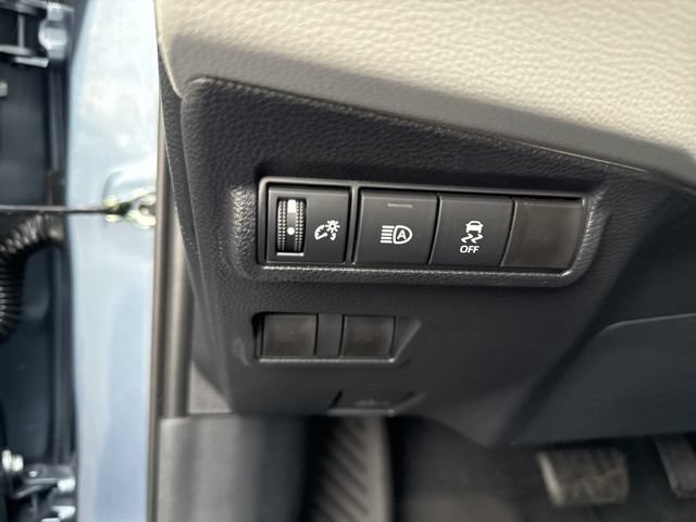 New 2026 Toyota Corolla Cross L AWD/4WD image 23