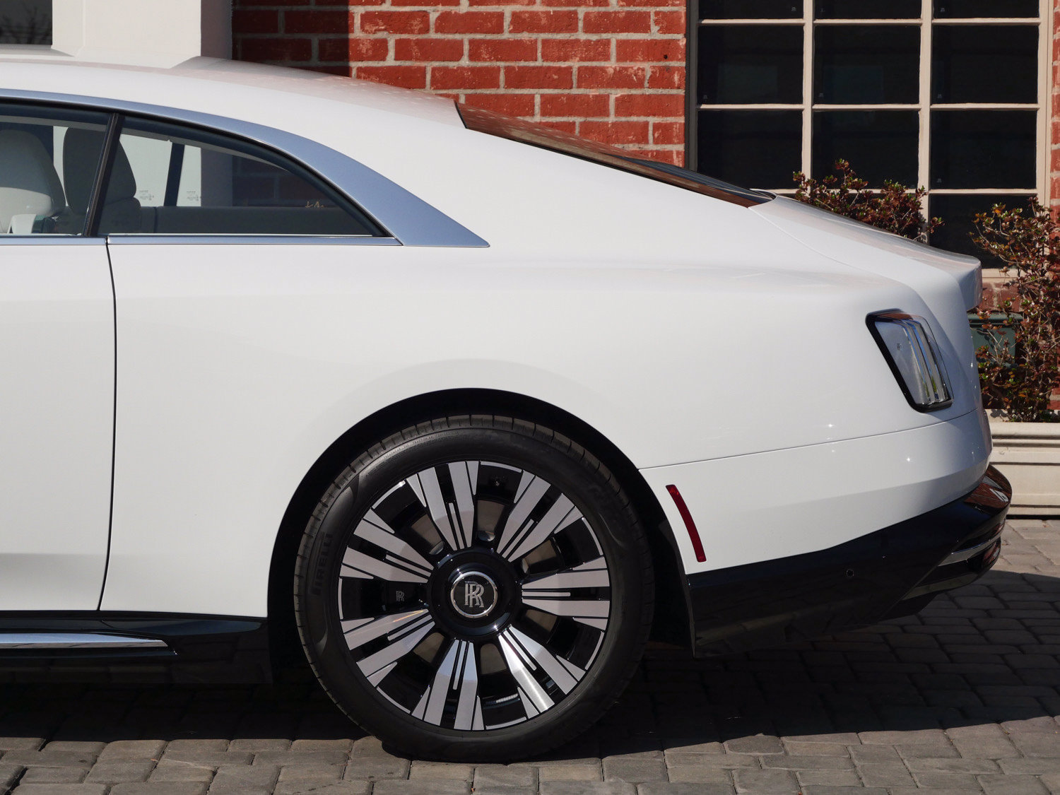 Certified 2025 Rolls-Royce Spectre w/ Spectre Launch Package AWD/4WD image 21