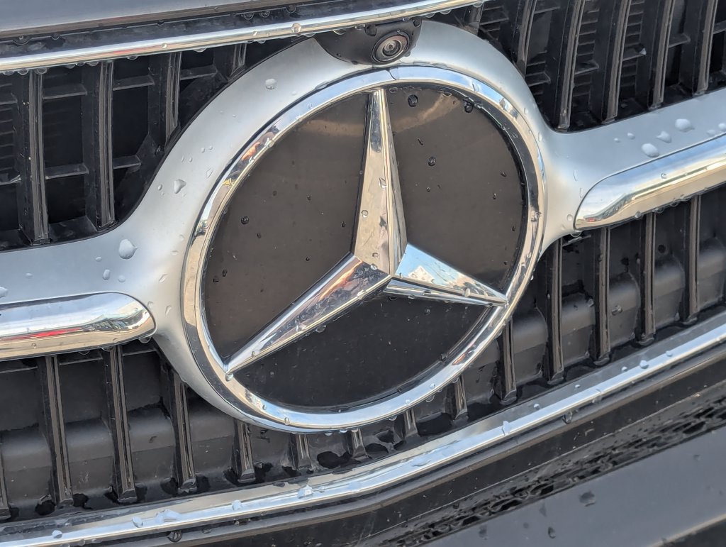 Used 2023 Mercedes-Benz C 300 Sedan image 11