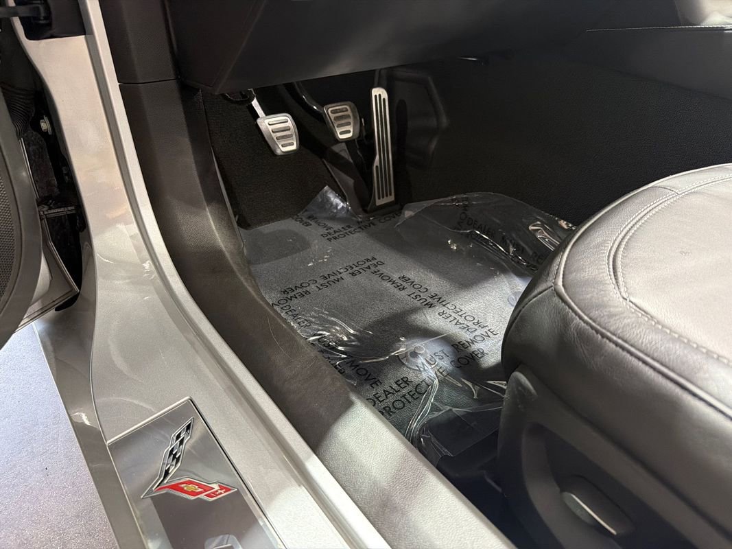 Used 2016 Chevrolet Corvette Stingray Convertible w/ 3LT Preferred Equipment Group RWD image 60