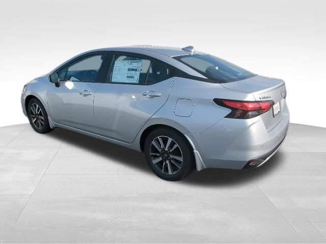 New 2025 Nissan Versa SV w/ Trunk Package FWD image 4