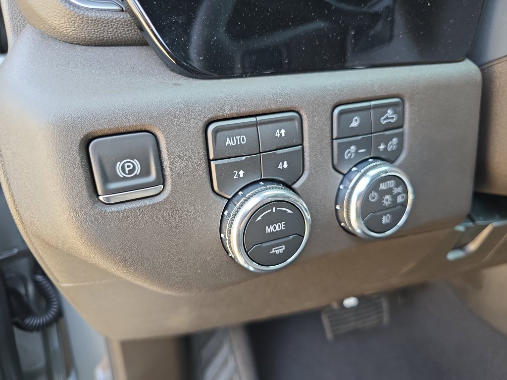 New 2026 GMC Sierra 2500 SLT w/ SLT Premium Package image 22