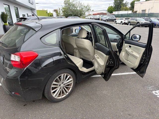 Used 2013 Subaru Impreza 2.0i Premium AWD/4WD image 10