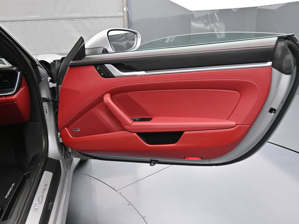 Certified 2024 Porsche 911 Carrera image 25