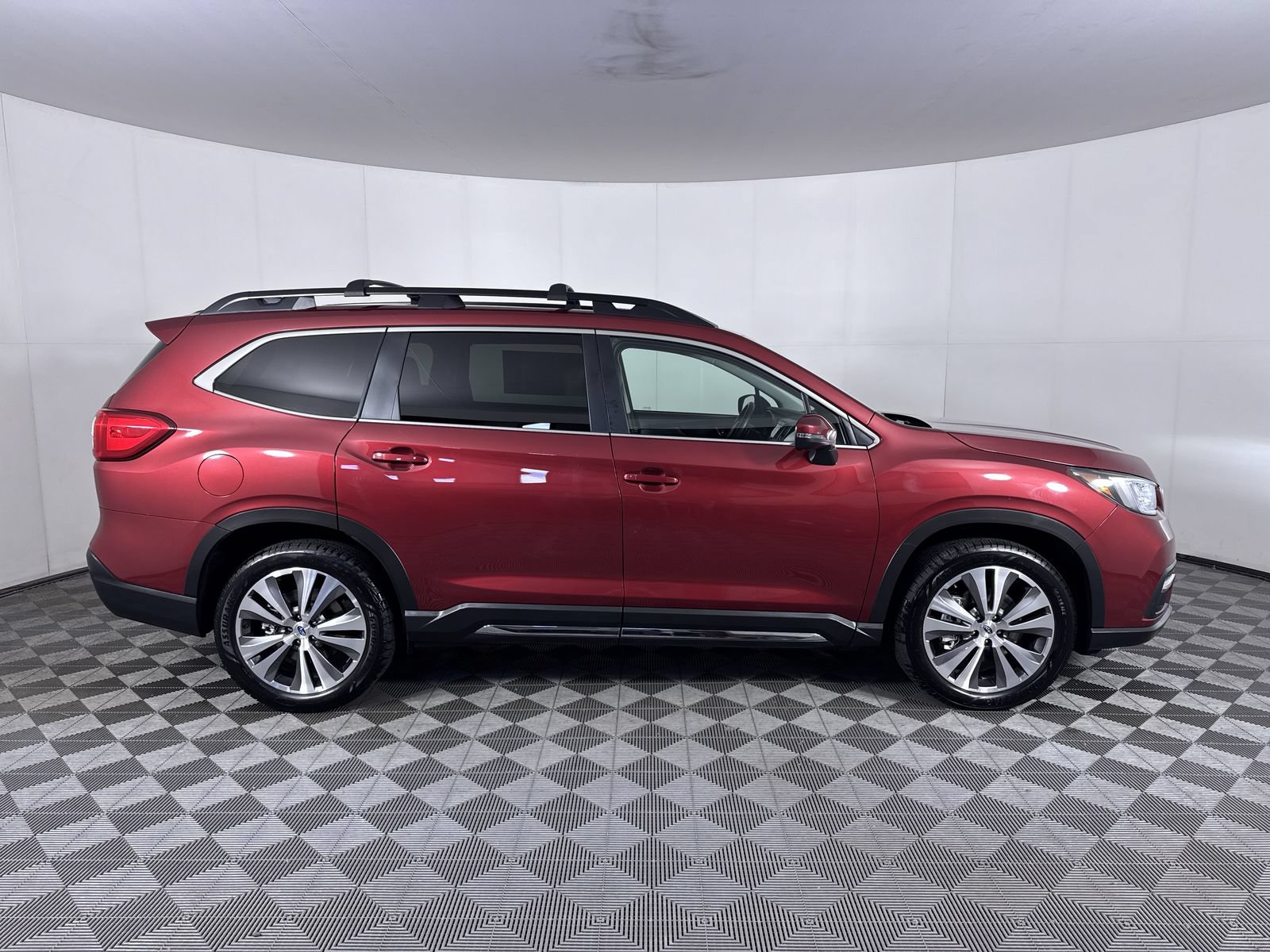Used 2021 Subaru Ascent Limited w/ Technology Package AWD/4WD image 10