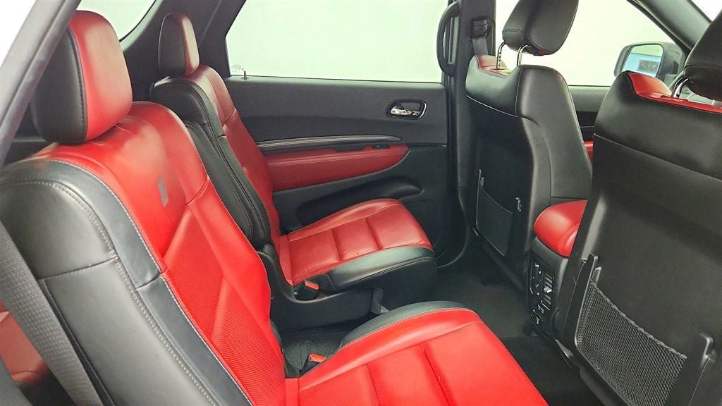 Used 2022 Dodge Durango R/T w/ Blacktop Package AWD/4WD image 23