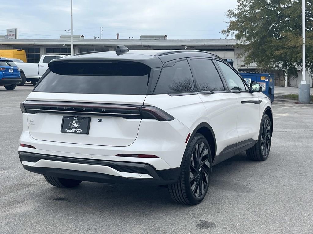 New 2026 Lincoln Nautilus Reserve AWD/4WD image 5