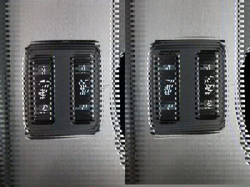 Used 2023 Nissan Murano SV image 37