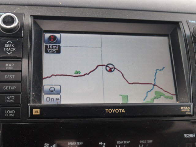 Used 2012 Toyota Sequoia Platinum image 24