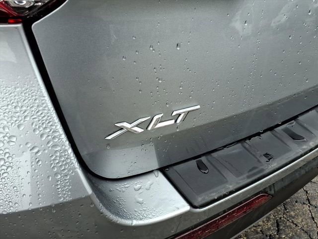 Used 2022 Ford Explorer XLT w/ Equipment Group 202A image 25