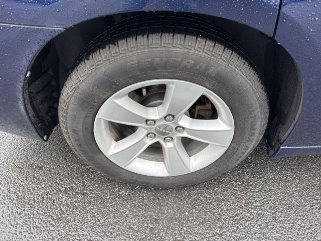 Used 2013 Dodge Charger SXT image 9
