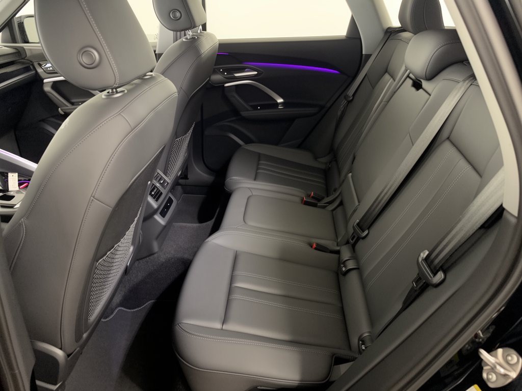 Certified 2025 Audi Q5 Premium w/ Convenience Package AWD/4WD image 25