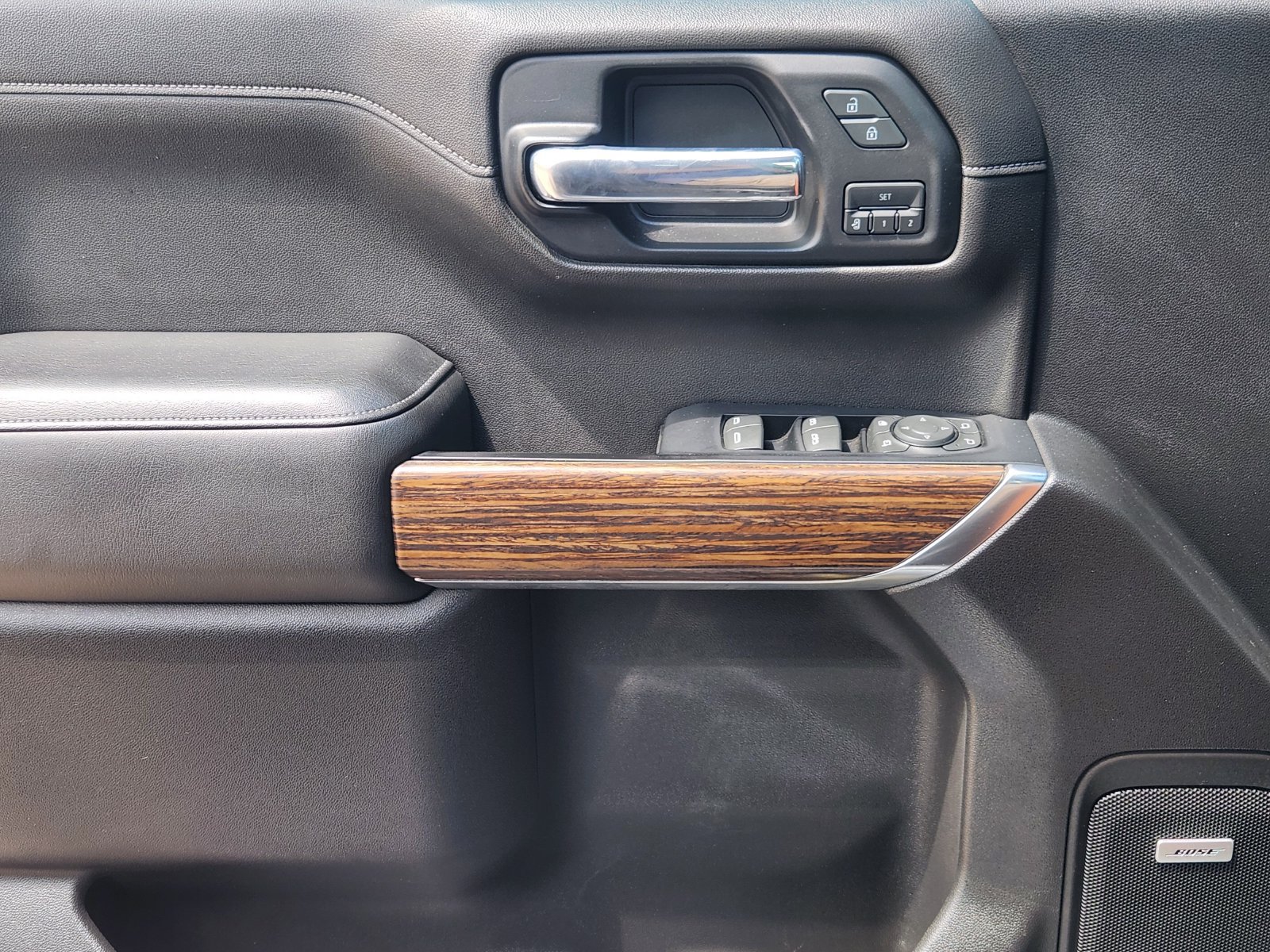 Used 2019 Chevrolet Silverado 1500 High Country AWD/4WD image 26
