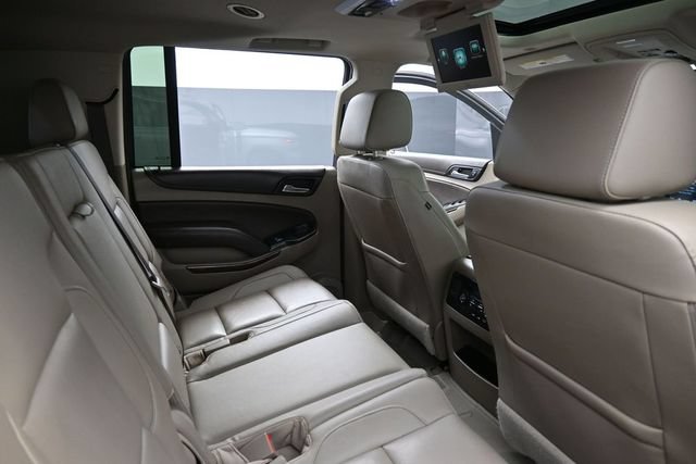 Used 2019 Chevrolet Suburban LT AWD/4WD image 33