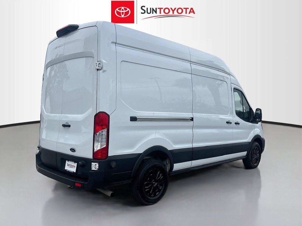 Used 2024 Ford Transit 250 148 High Roof w/ Load Area Protection Package RWD image 3