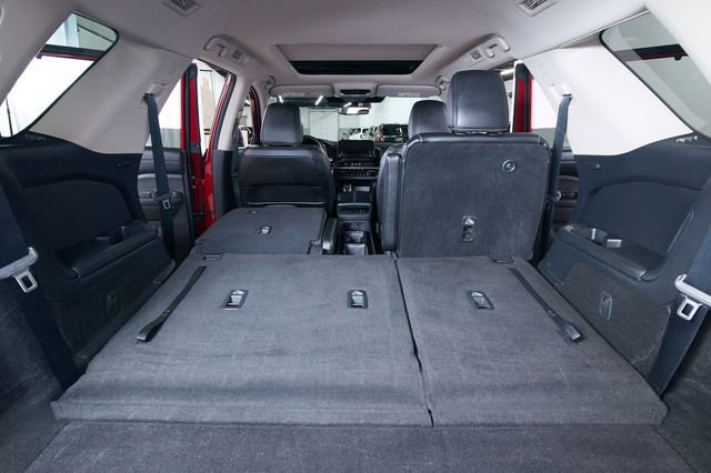 Used 2024 Nissan Pathfinder SL w/ SL Premium Package image 25