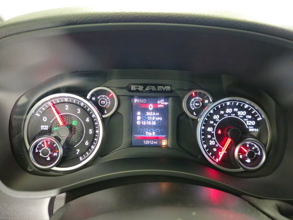 Used 2025 RAM 2500 Big Horn AWD/4WD image 14
