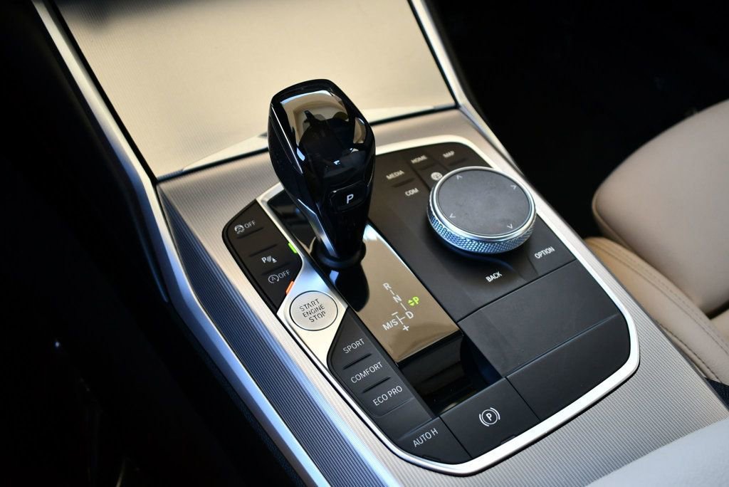 Used 2020 BMW 330i Sedan w/ Premium Package image 55