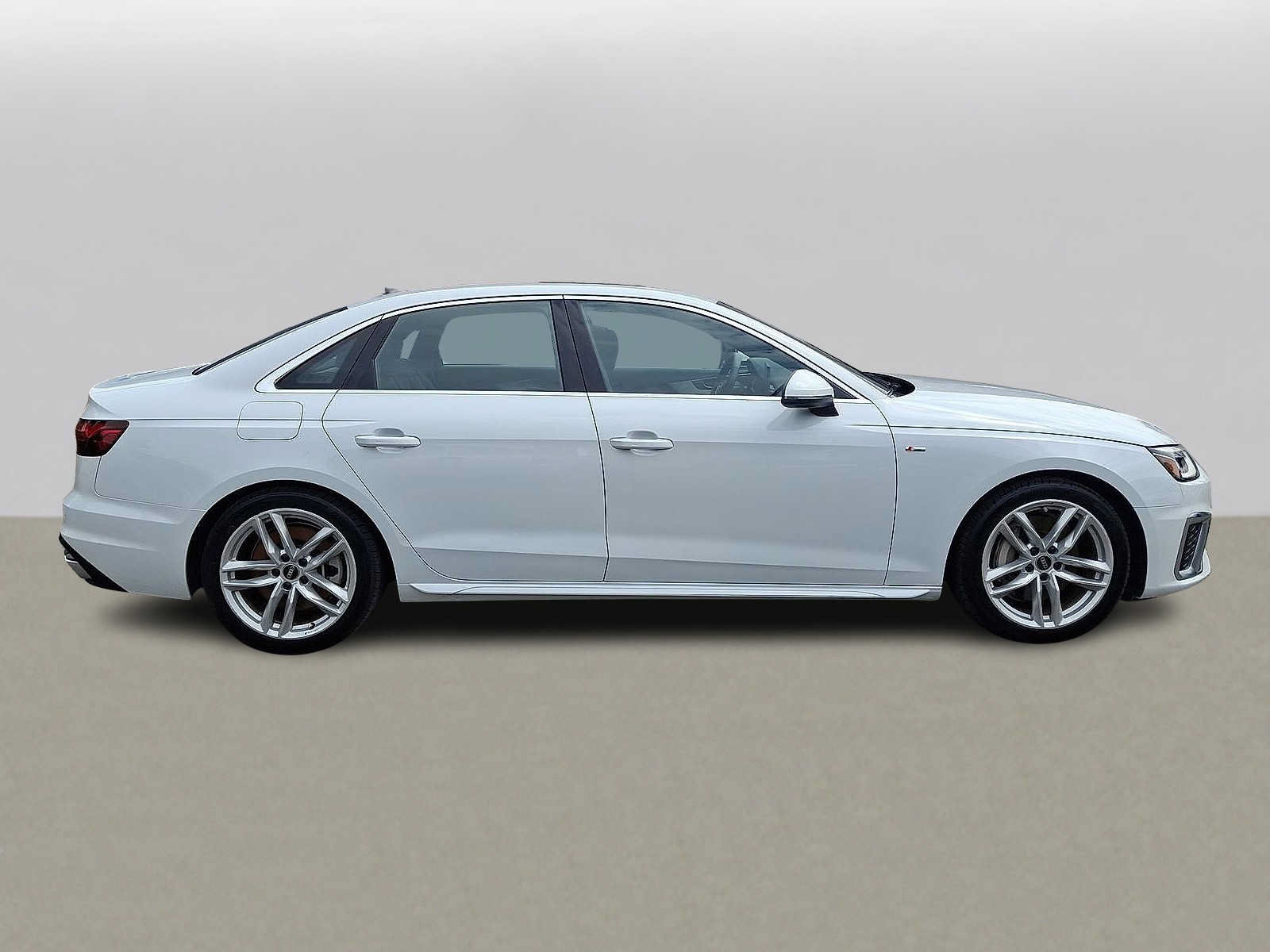 Certified 2023 Audi A4 2.0T Premium Plus w/ Premium Plus Package AWD/4WD image 32