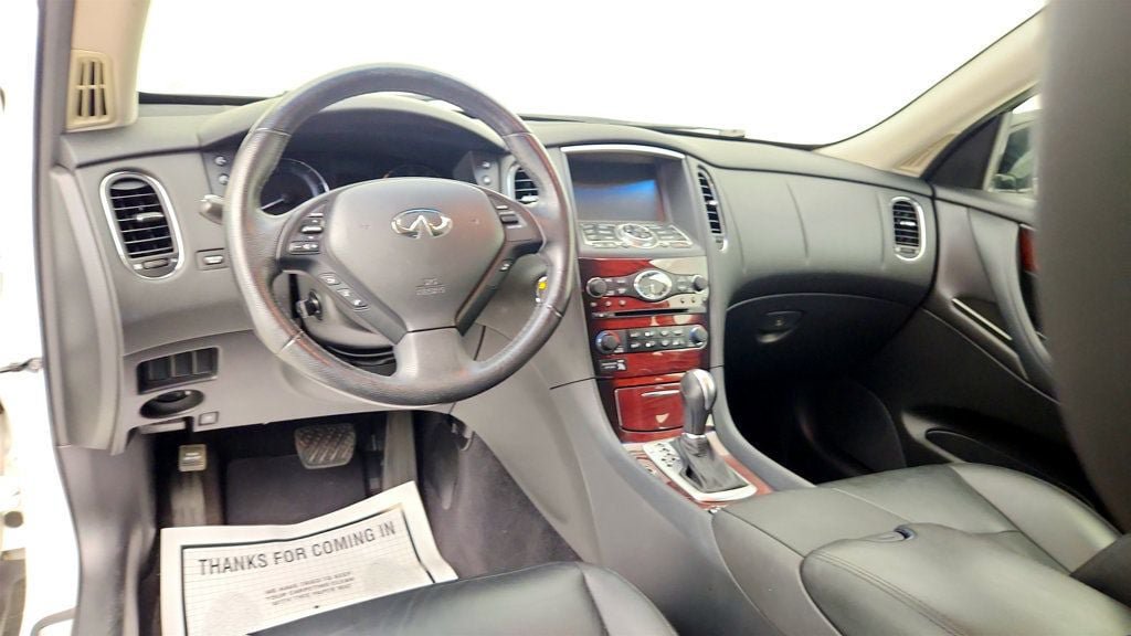 Used 2017 INFINITI QX50 AWD w/ Premium Plus Package image 12