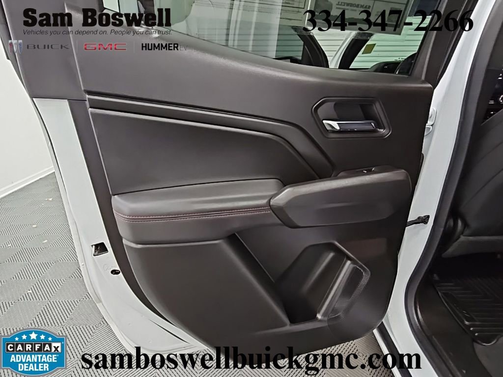 Used 2024 Chevrolet Colorado Z71 image 31