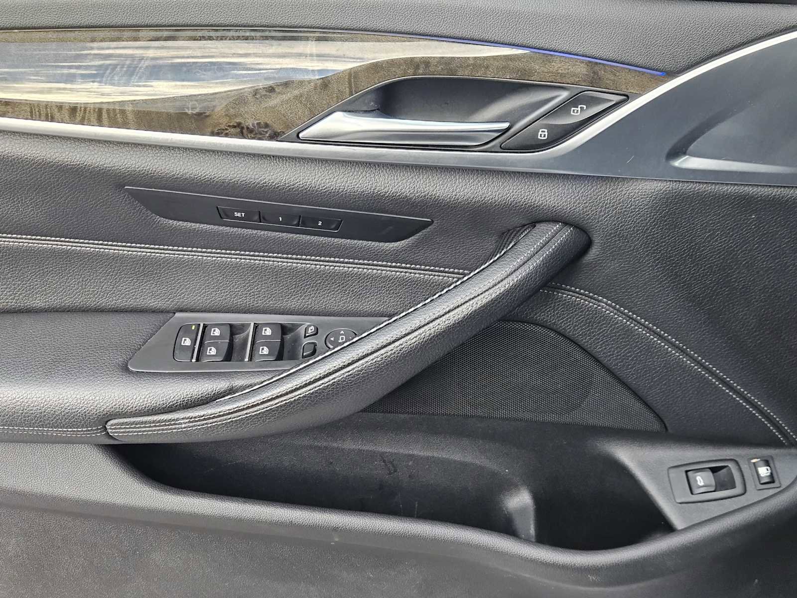 Used 2018 BMW 530e image 21