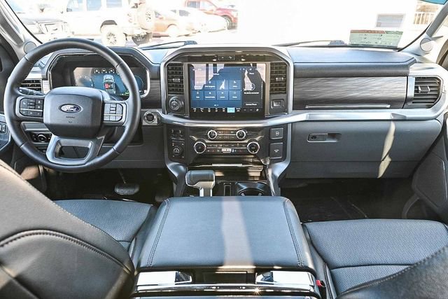 Used 2025 Ford F150 Lariat w/ Equipment Group 501A Mid image 13