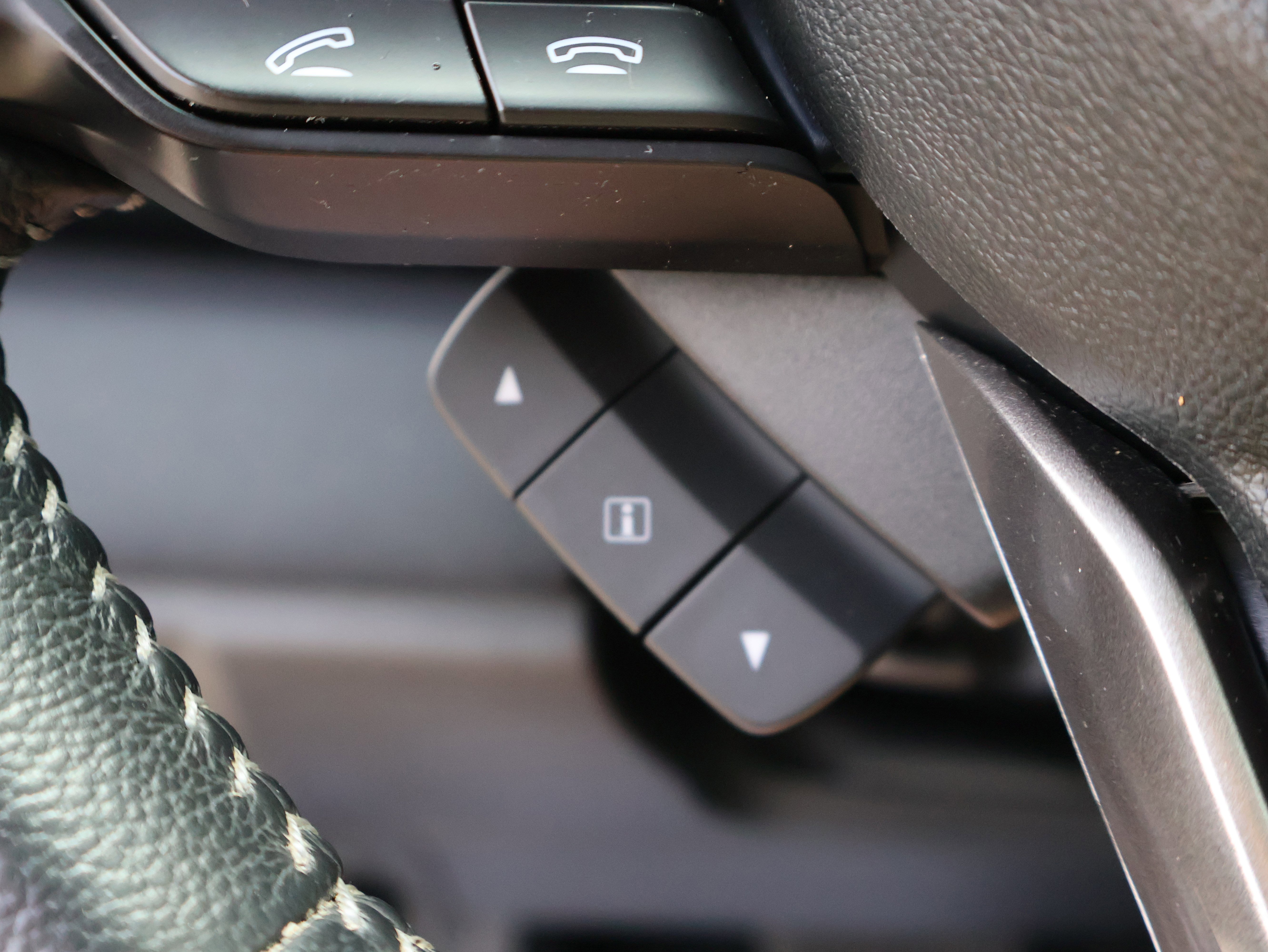 Used 2020 Subaru Outback Premium AWD/4WD image 39