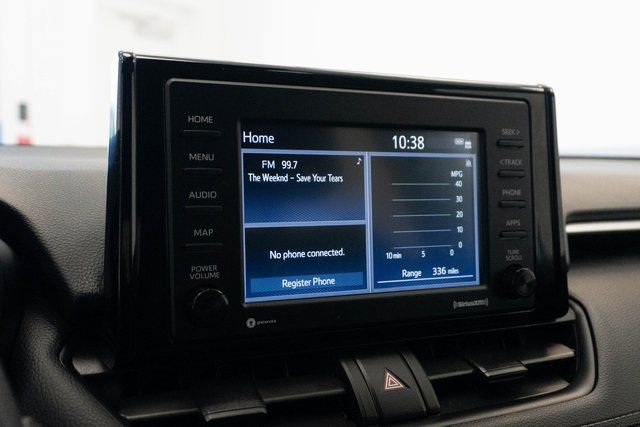 Used 2021 Toyota RAV4 XLE image 4