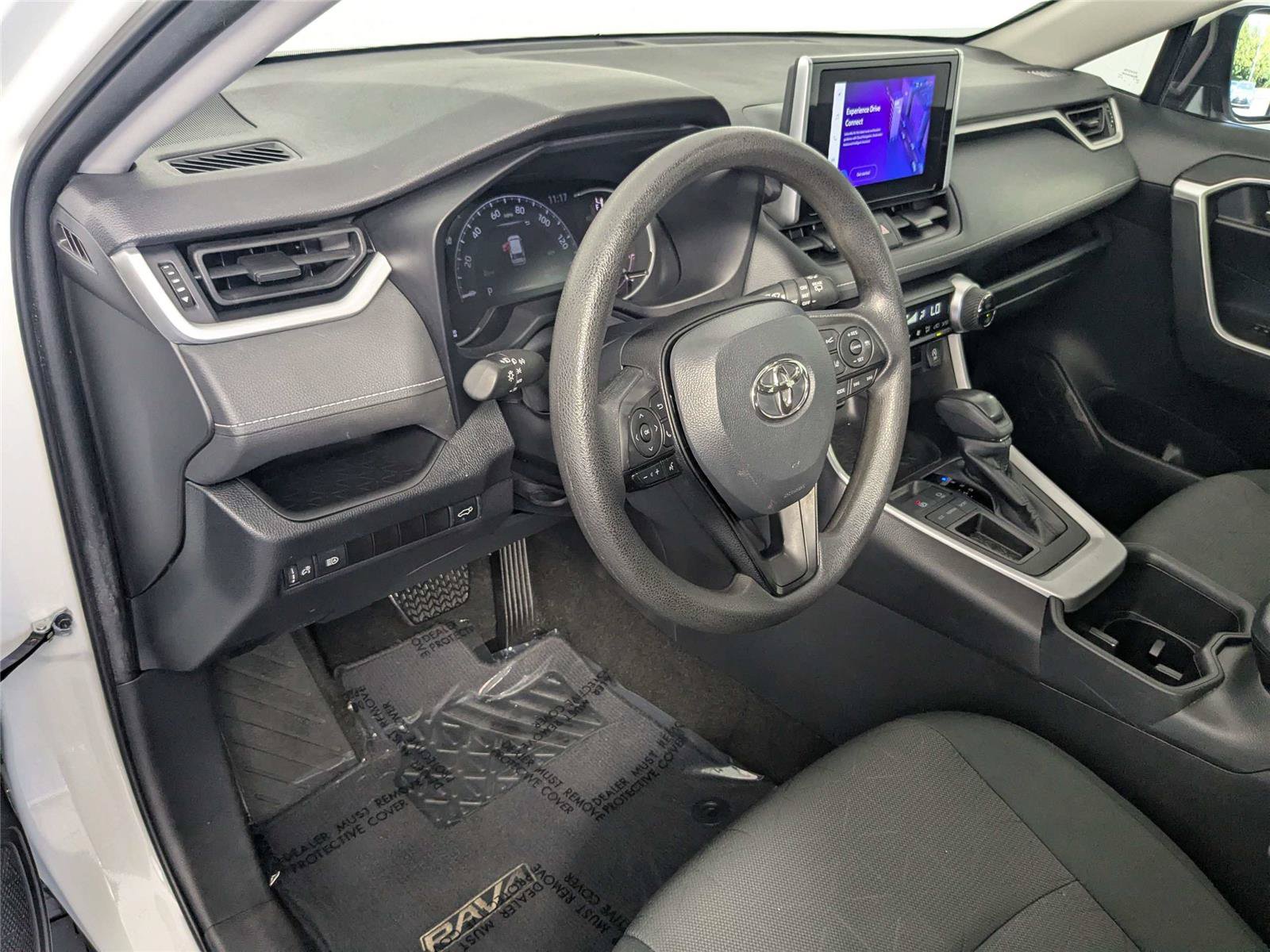 Used 2023 Toyota RAV4 XLE w/ Convenience Package FWD image 13