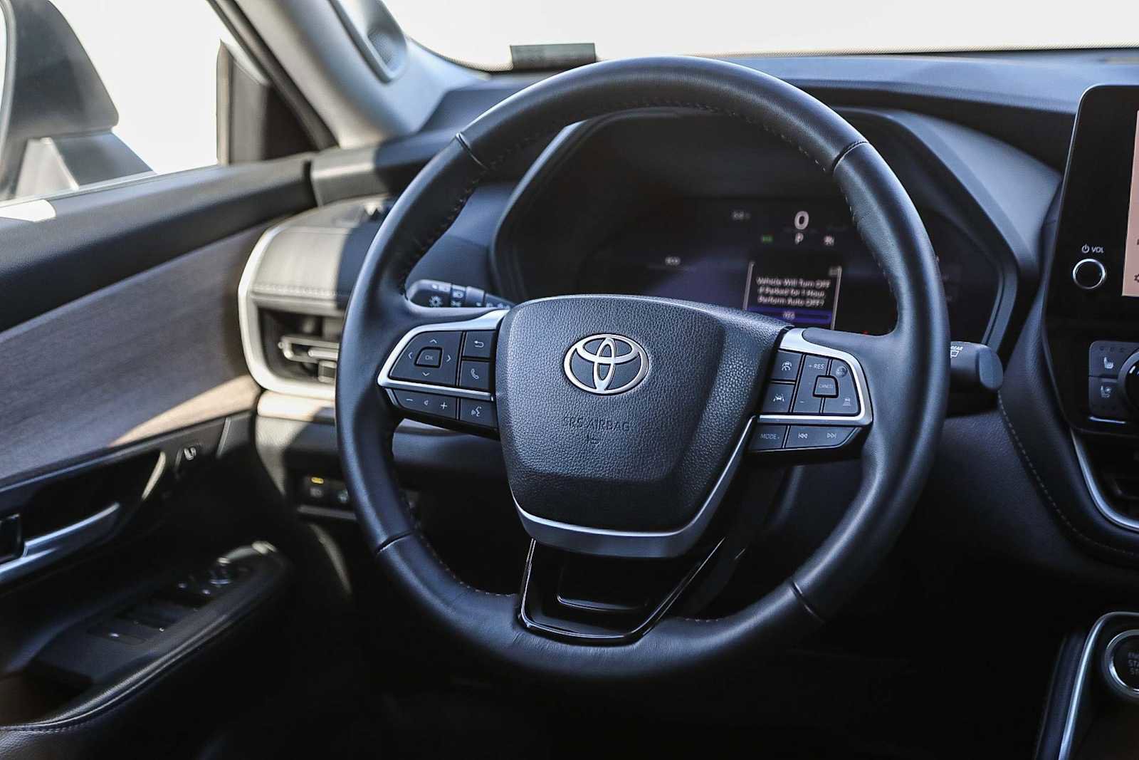 Used 2025 Toyota Grand Highlander Limited image 15