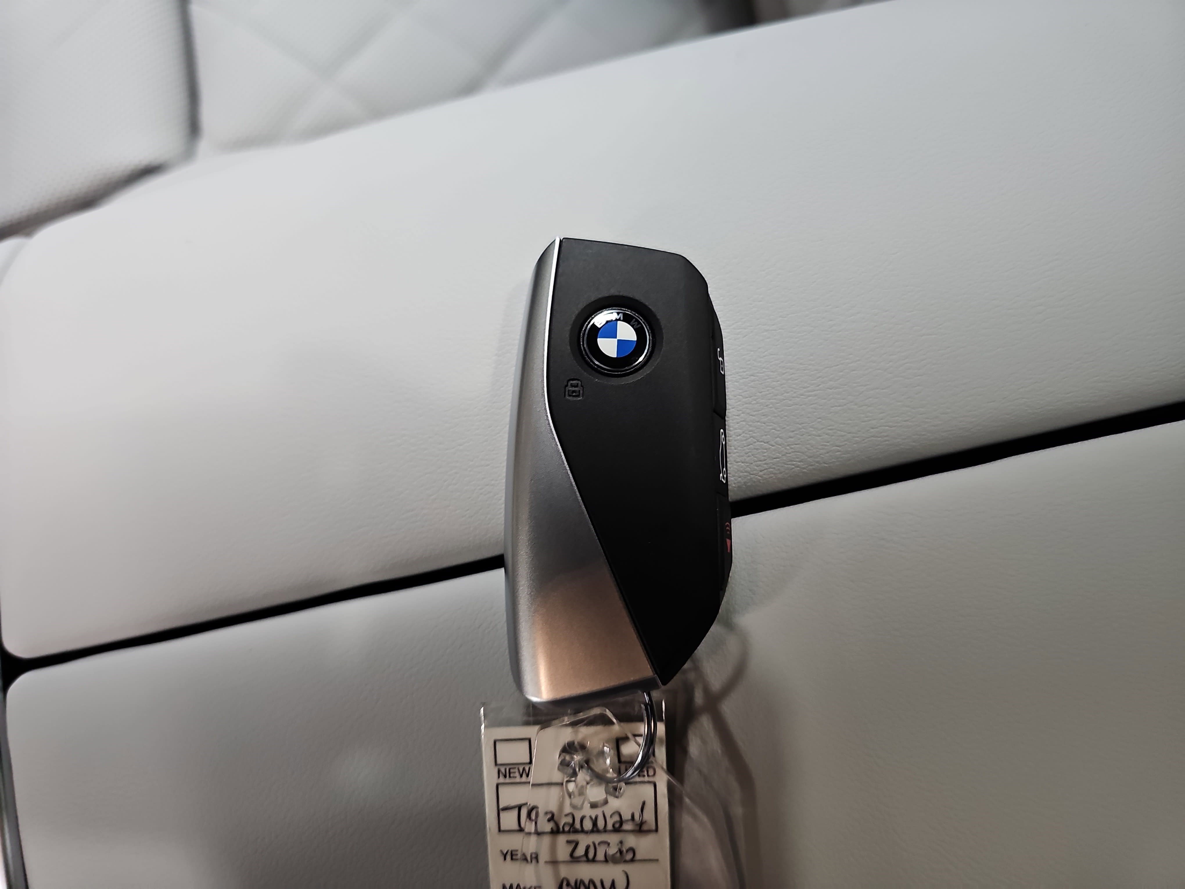 New 2026 BMW X5 xDrive40i w/ Climate Comfort Package image 36