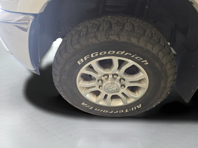 Used 2016 RAM 2500 Laramie AWD/4WD image 32