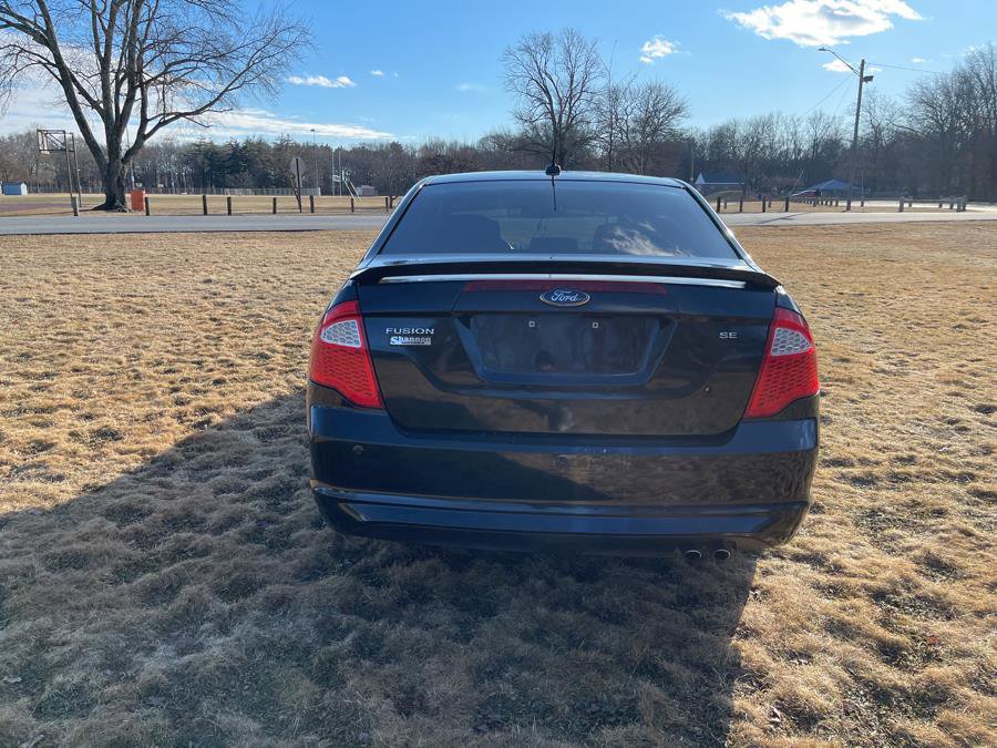 Used 2012 Ford Fusion SE image 9