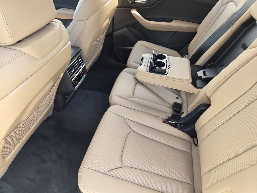 New 2026 Audi Q7 3.0T Prestige image 35
