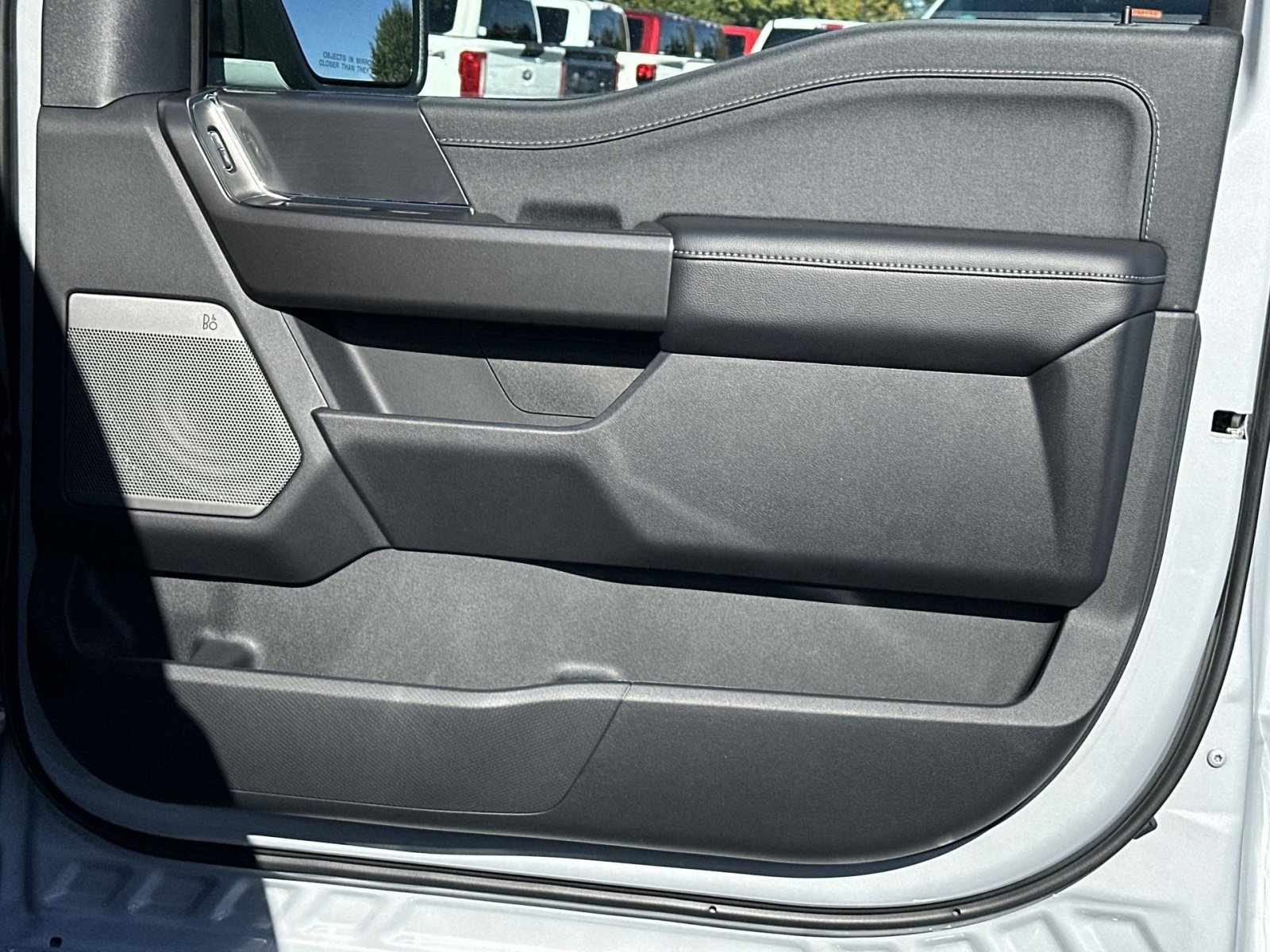 New 2025 Ford F150 Lariat w/ Equipment Group 501A Mid image 40