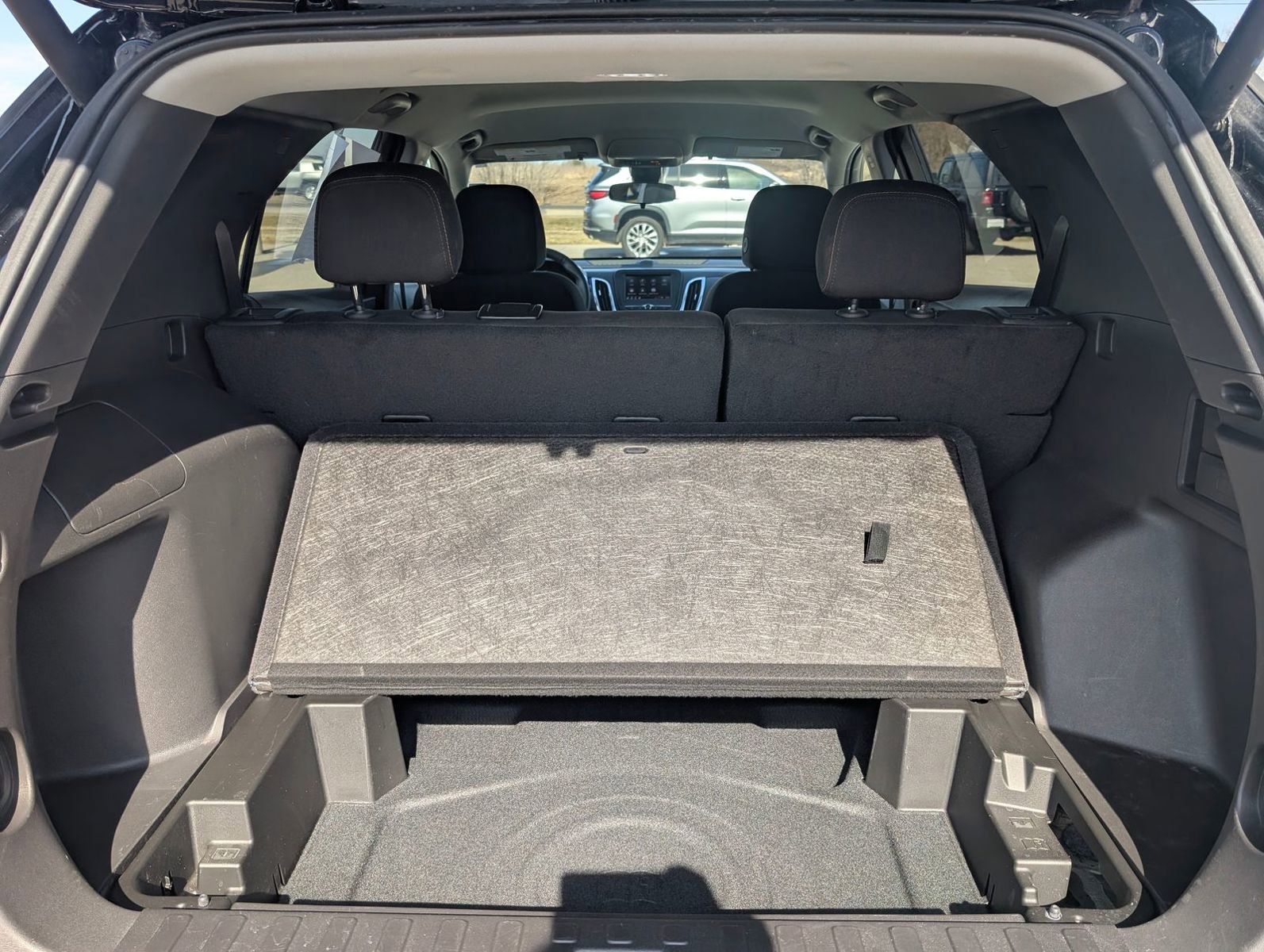 Used 2024 Chevrolet Equinox LT image 28