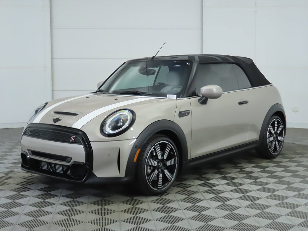 Certified 2023 MINI Cooper S image 9