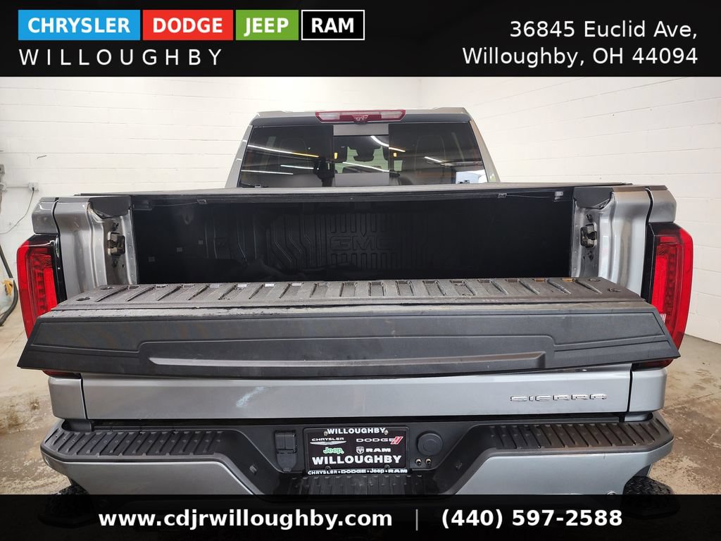 Used 2023 GMC Sierra 1500 Denali Ultimate AWD/4WD image 38