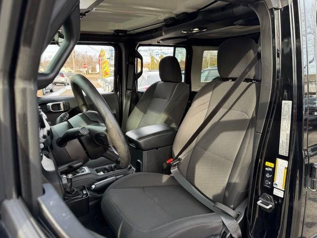 Used 2023 Jeep Wrangler Sport image 26