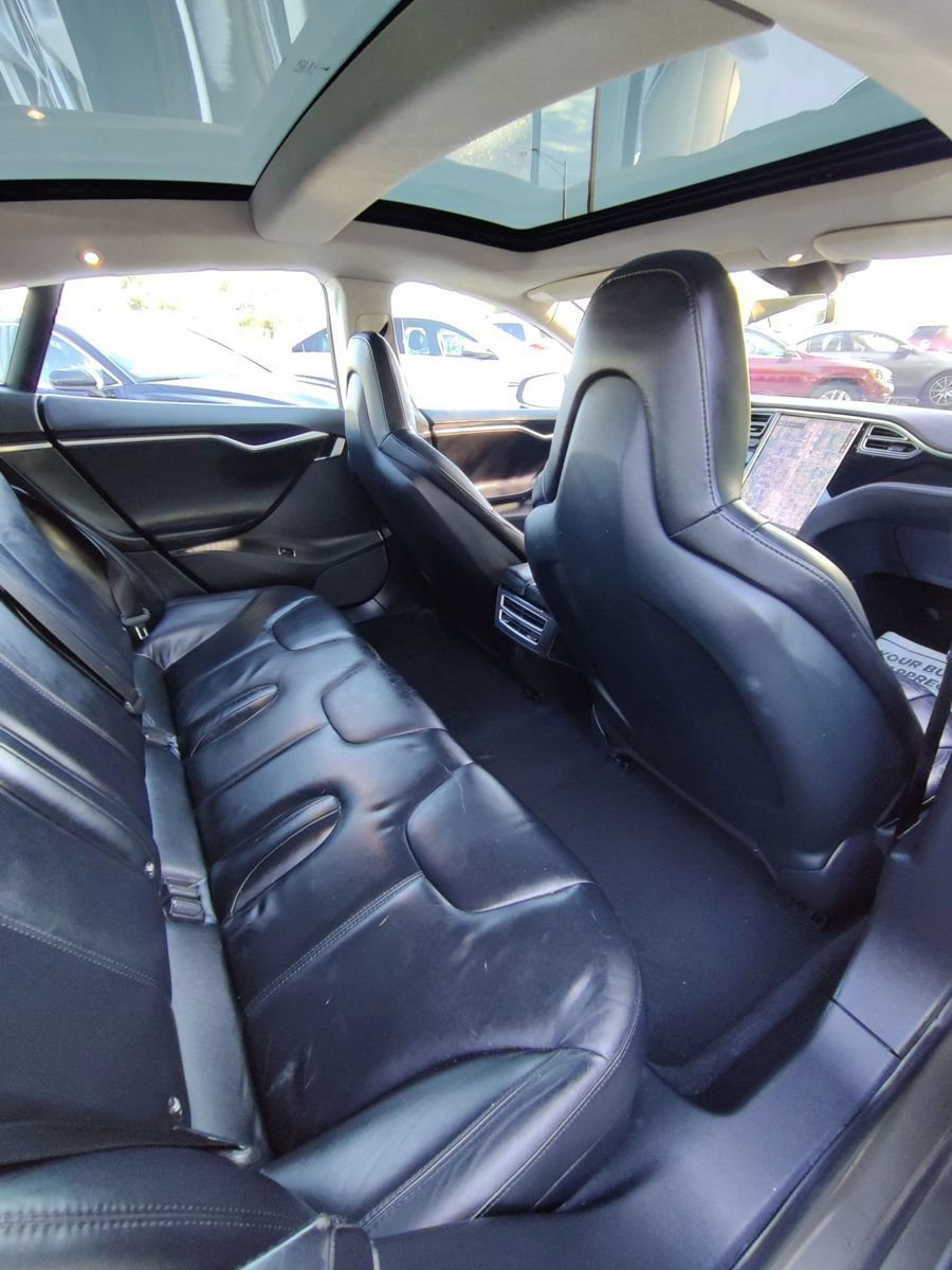 Used 2015 Tesla Model S 85D AWD/4WD image 28