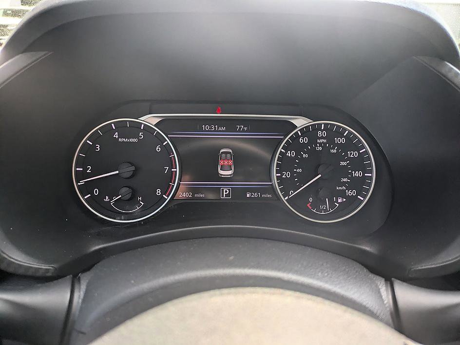 Used 2025 Nissan Sentra SV image 19